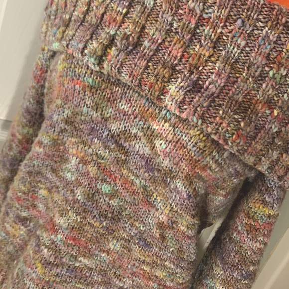 Hand Knit Chunky Kawaii Cute Sweetheart Cowl Neckline Sweater - Picture 11 of 12